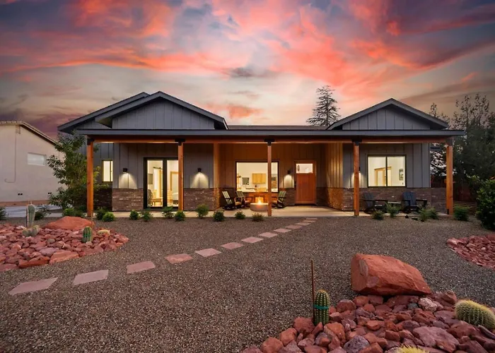 Dom wakacyjny New Build W Epic Views Walk To Chapel Trails *