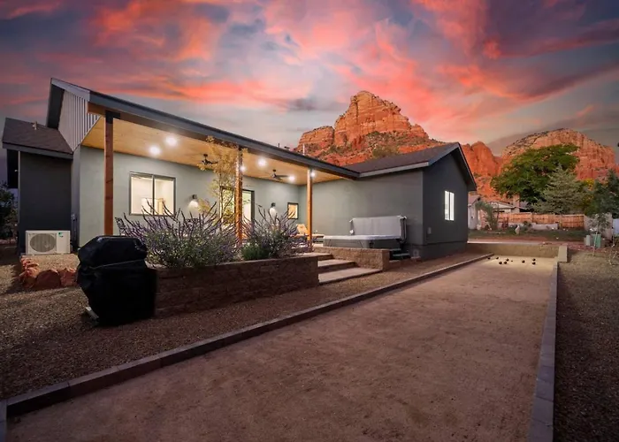 Dom wakacyjny New Build W Epic Views Walk To Chapel Trails *